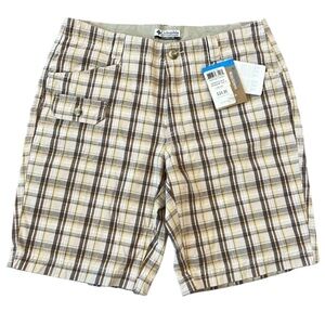 NWT $40 Columbia Tryson Creek Womens‎ Shorts Size 8 M Plaid Hiking Biking Sports